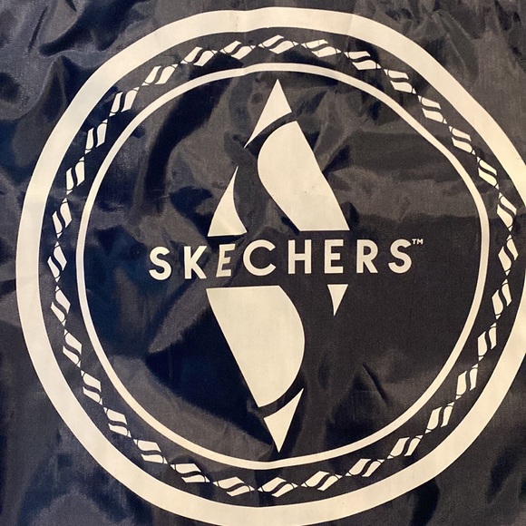 Skechers nylon navy blue drawstring backpack - Picture 2 of 7